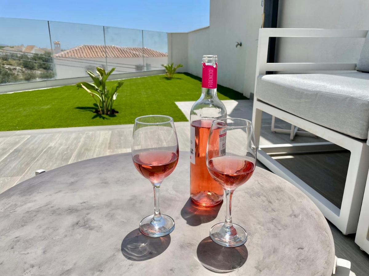 Royal Palm 12 Apartment Nerja Exterior photo